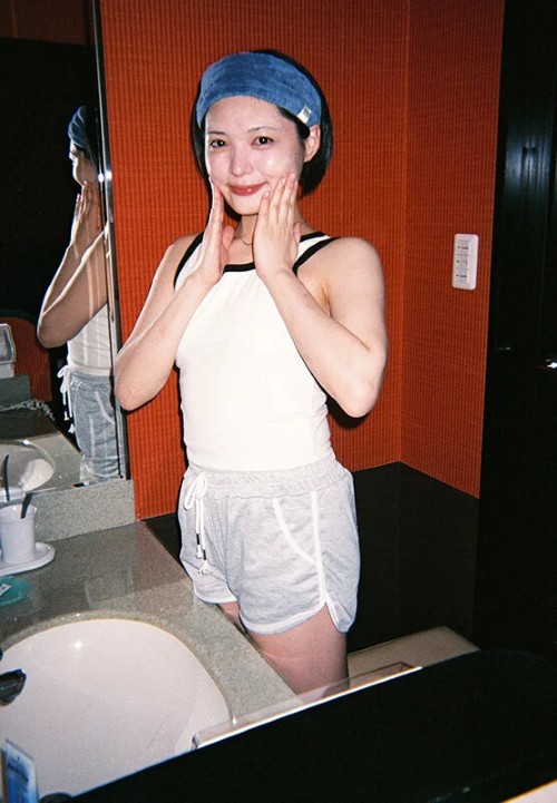 1JERA00019 夕焼けジェラシー 年上キラーのボーイッシュなバイトちゃん虹村ゆみに誘われて…彼氏にも見せたことのないフェラテクで何度もごっくんと中出しをしてくれた②