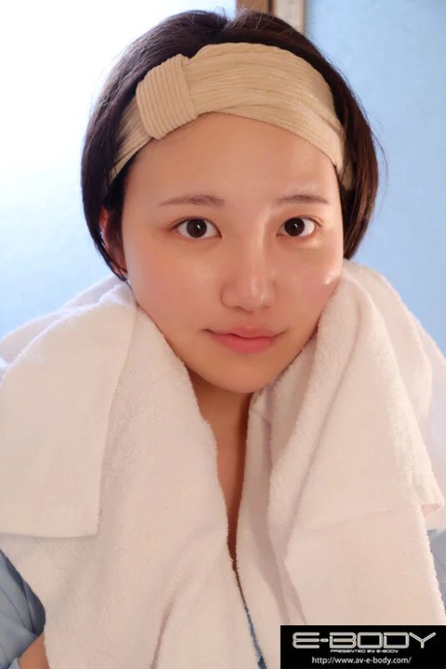 天月あずすっぴん画像