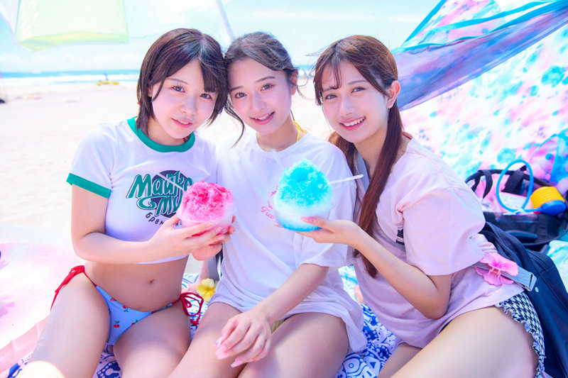 DEAA016 かりん＆こなつ＆かほ1